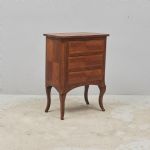 1476 4267 CHEST OF DRAWERS